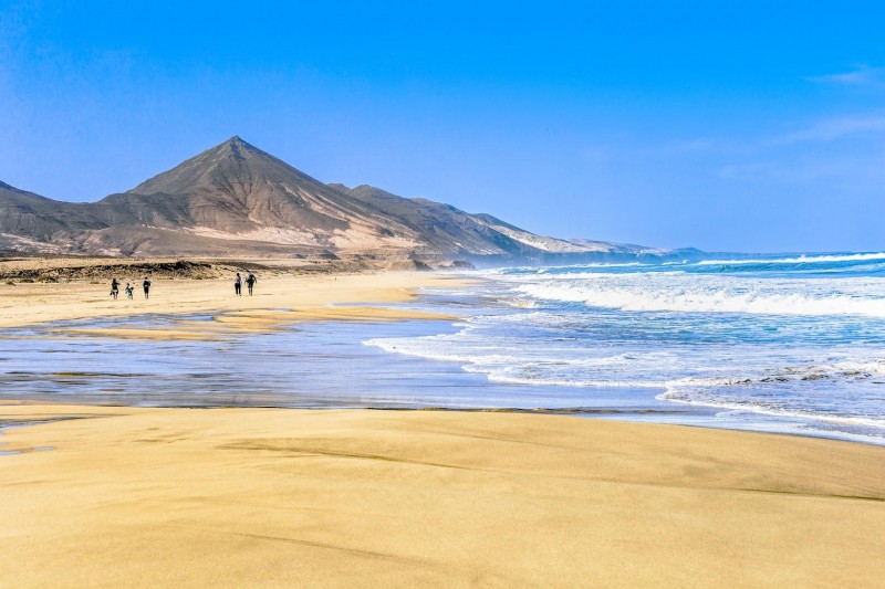 10 Best European Beaches For 2025, Per Google Maps