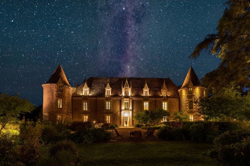 Best Luxury Father’s Day Trips for Medieval History Lovers (2025 Guide)