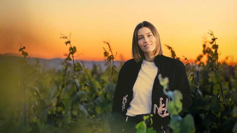 Drinking ‘Prophet & Poet’ Wines With Jessica Biel