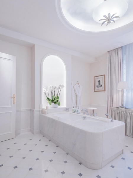 Inside Le Bristol Paris’ Newly Revamped ,000-A-Night Impériale Suite