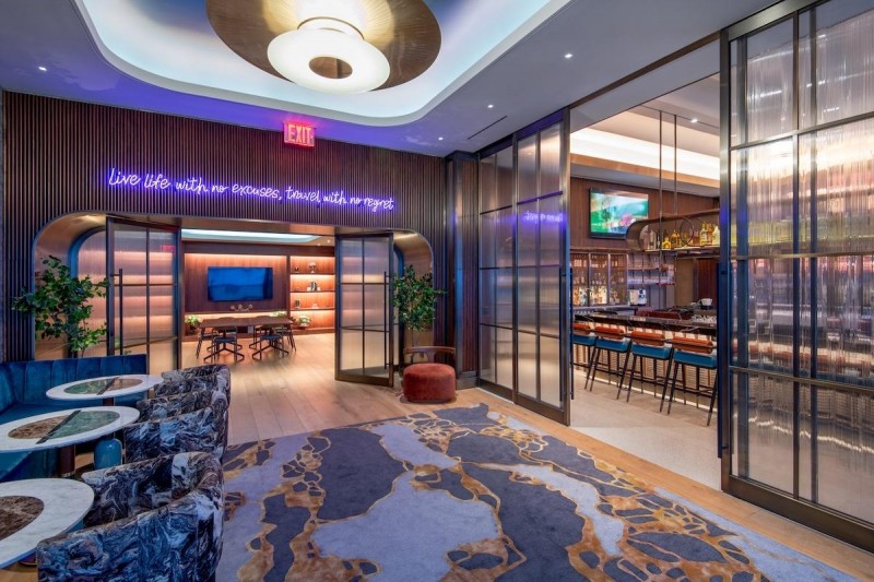 Stay, Read, Drink! This Top Times Square Hotel Offers Books And Sips
