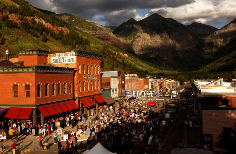 The Uber-Rich Are Flocking To This Small Mountain Town