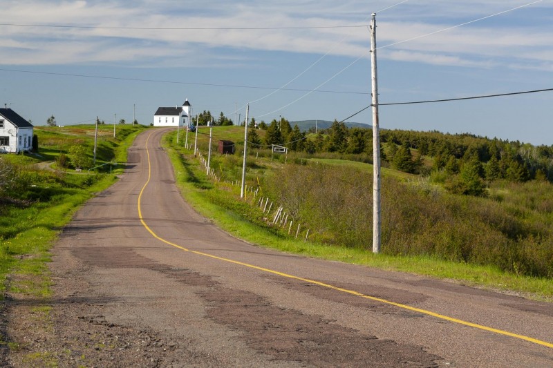 3 Epic Summer Road Trips To Ignite Your Canadian Wanderlust