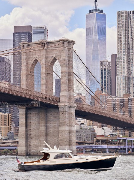 3 New York City Hotels With Private Yachts On Call