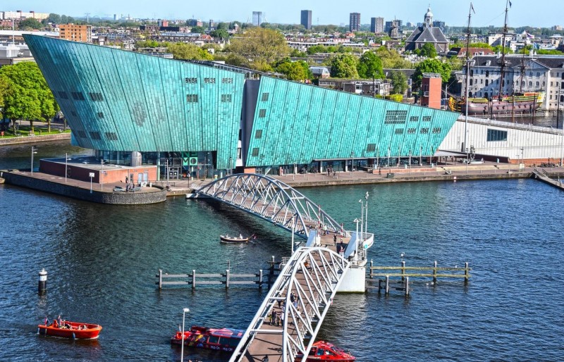 Amsterdam Marks 750th Anniversary With Epic Car-Free Highway Festival