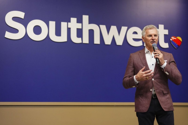 CEO Defends Southwest Baggage Policy Change To Frustrated Customers
