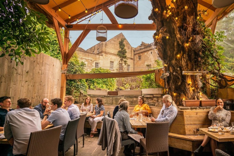 How To Spend The Perfect Weekend In Bath, England