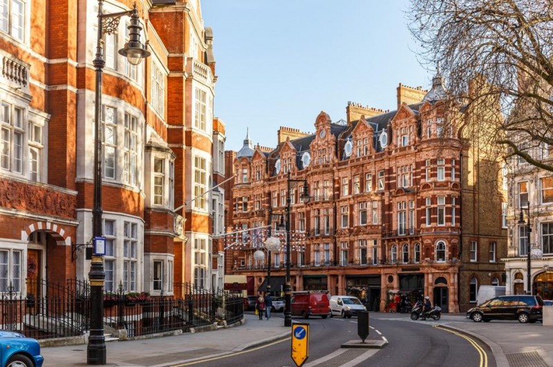 Live Like A London Local At Althoff St. James’s Hotel & Club