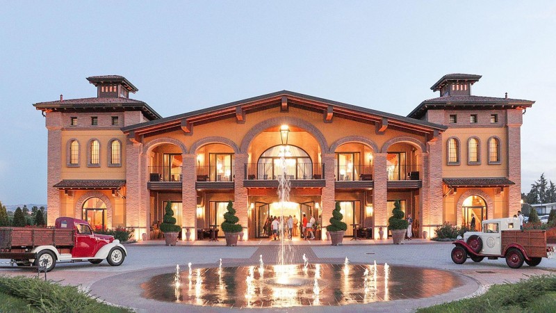 -ultra-luxury-italy-trip-through-tuscany-and-verona