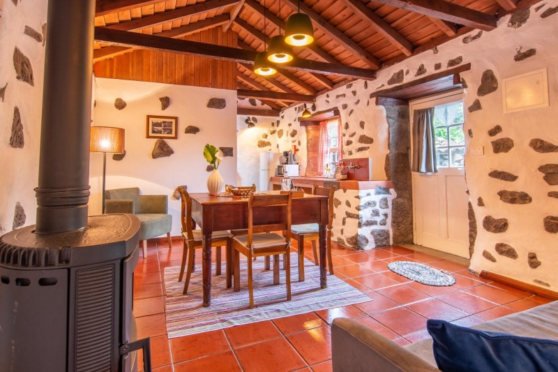 Portugal’s New Village Tourism Rivals Italy’s Albergo Diffuso Hotels