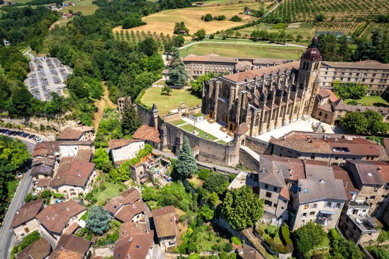 The Prettiest Village In France, Voted By The French—In Pictures